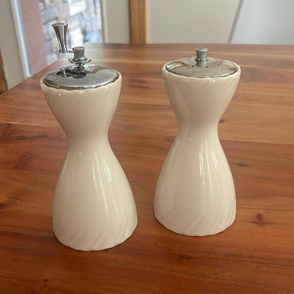 Vintage Lenox off white ceramic matching salt and pepper shakers